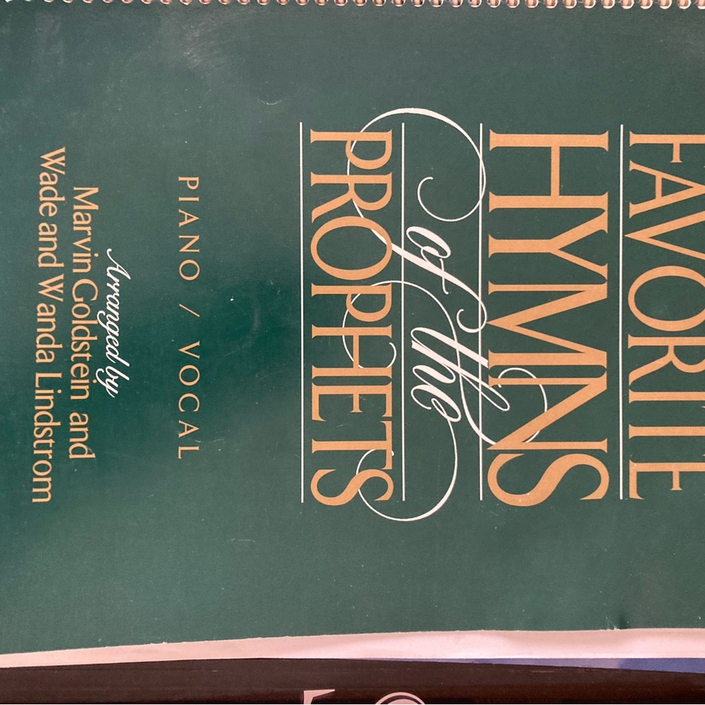 Favorite Hymns of the Prophets Piano/Vocal Book